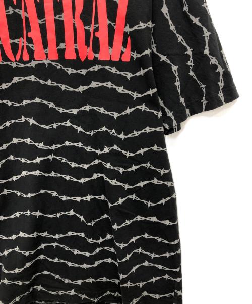 PALACE（パレス）PALACE (パレス) PALCATRAZ T-SHIRT ブラック サイズ:XLの古着・服飾アイテム