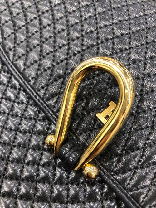 BALLY（バリー）BALLY (バリー) チェーンショルダーバッグ ブラックの古着・服飾アイテム