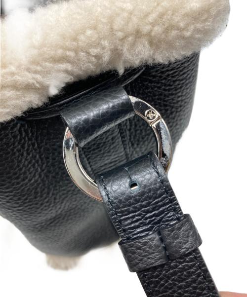 CHRISTIAN VILLA（クリスチャンヴィラ）CHRISTIAN VILLA (クリスチャンヴィラ) ヘムムートンキンチャクショルダーバッグ ブラックの古着・服飾アイテム