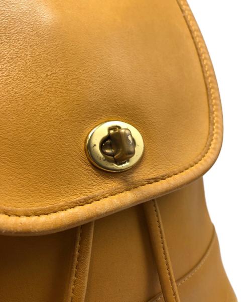 COACH（コーチ）COACH (コーチ) レザーミニリュック イエローの古着・服飾アイテム