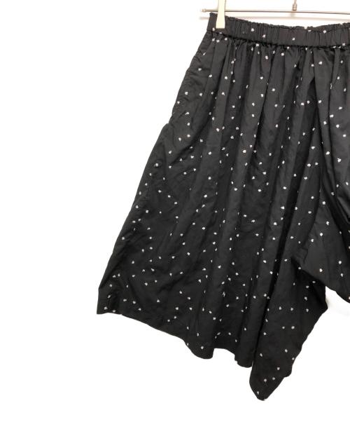 COMME des GARCONS COMME des GARCONS（コムデギャルソン コムデギャルソン）COMME des GARCONS COMME des GARCONS (コムデギャルソン コムデギャルソン) ドット刺繍変形キュロット ブラック サイズ:Sの古着・服飾アイテム