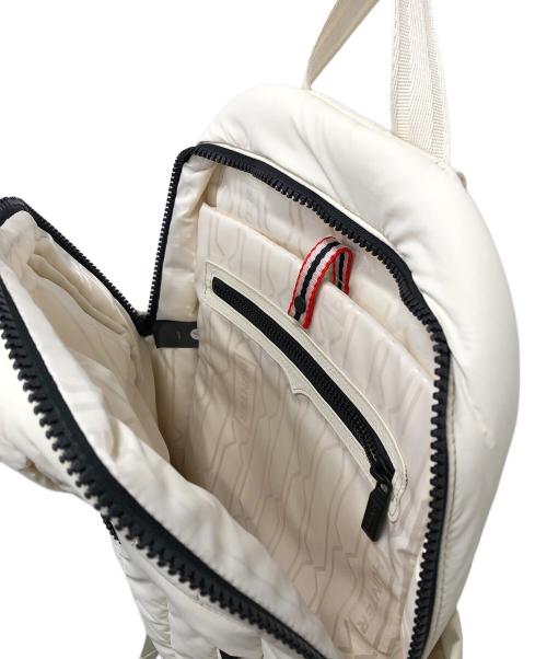 HUNTER（ハンター）HUNTER (ハンター) INTREPID PUFFER LARGE BACKPACK ホワイトの古着・服飾アイテム