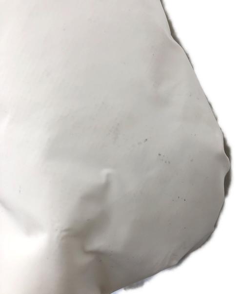 HUNTER（ハンター）HUNTER (ハンター) INTREPID PUFFER LARGE BACKPACK ホワイトの古着・服飾アイテム