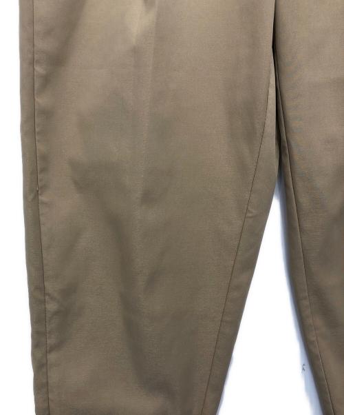 roughlow（ラフロー）roughlow (ラフロー) タックパンツ ブラウン サイズ:Mの古着・服飾アイテム