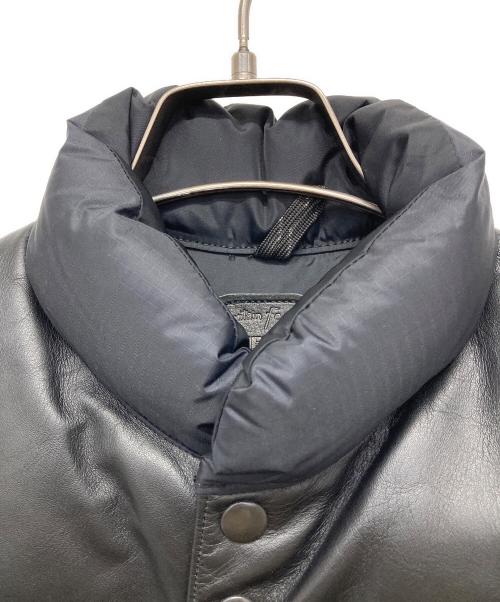 BRIEFING（ブリーフィング）BRIEFING (ブリーフィング) BEAMS (ビームス) Rocky Mountain Featherbed (ロッキーマウンテンフェザーベッド) トリプルコラボダウンベスト ブラック サイズ:38の古着・服飾アイテム
