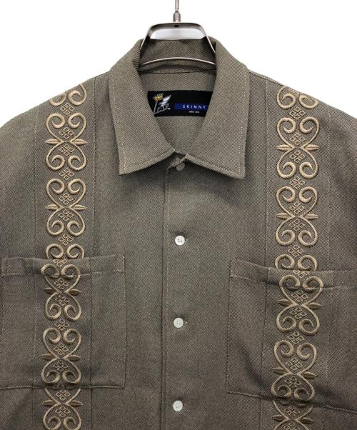 FAT（エフエーティー）FAT (エフエーティー) キューバシャツ ベージュ サイズ:SKINNYの古着・服飾アイテム