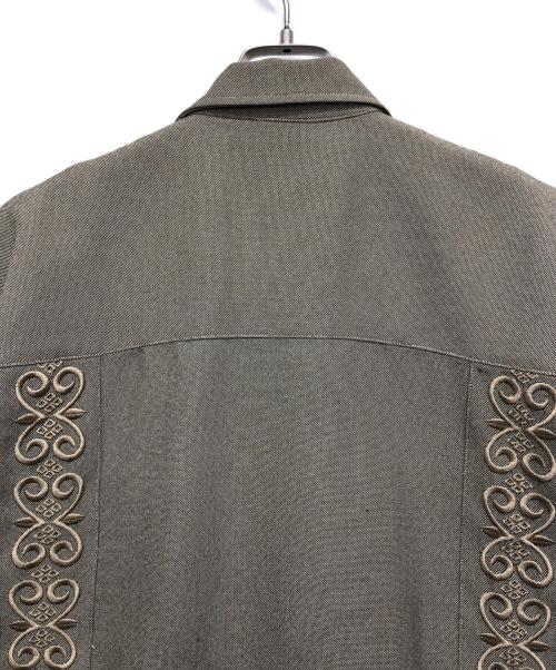 FAT（エフエーティー）FAT (エフエーティー) キューバシャツ ベージュ サイズ:SKINNYの古着・服飾アイテム