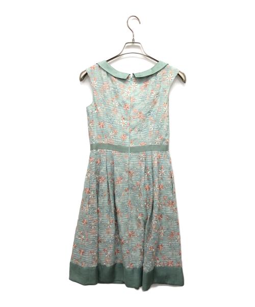 TOCCA（トッカ）TOCCA (トッカ) 刺繍ノースリーブワンピース スカイブルーの古着・服飾アイテム