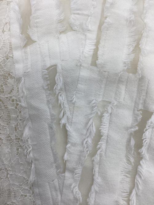 AKIRA NAKA（アキラナカ）AKIRA NAKA (アキラナカ) フリンジブラウス ホワイト サイズ:Sの古着・服飾アイテム