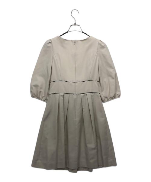 M'S GRACY（エムズグレイシー）M'S GRACY (エムズグレイシー) リボンワンピース ベージュ サイズ:38の古着・服飾アイテム