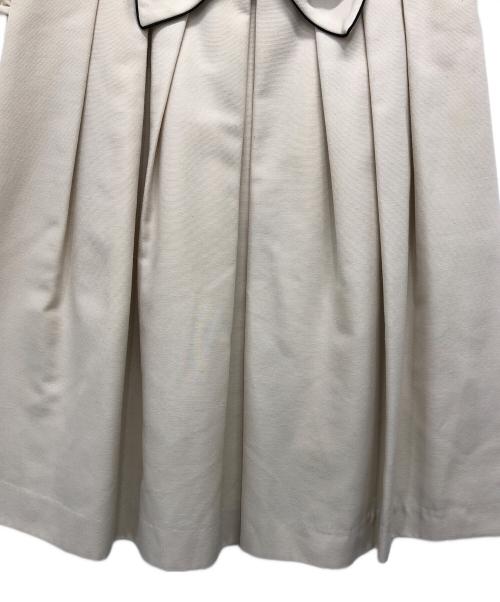 M'S GRACY（エムズグレイシー）M'S GRACY (エムズグレイシー) リボンワンピース ベージュ サイズ:38の古着・服飾アイテム