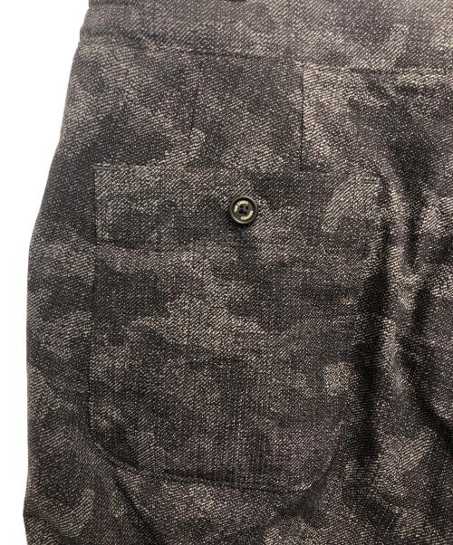 The Chino Revived Black Label（ザ チノ リヴァイブド ブラックレーベル）The Chino Revived Black Label (ザ チノ リヴァイブド ブラックレーベル) 柄パンツ ブラック サイズ:82の古着・服飾アイテム