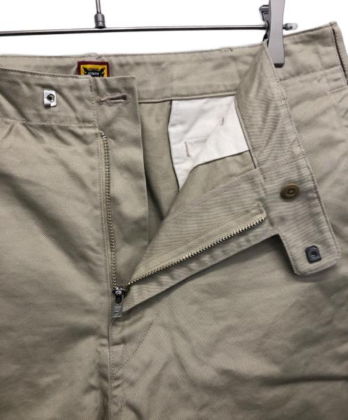 HUMAN MADE（ヒューマンメイド）HUMAN MADE (ヒューマンメイド) ハーフパンツ ベージュ サイズ:XLの古着・服飾アイテム