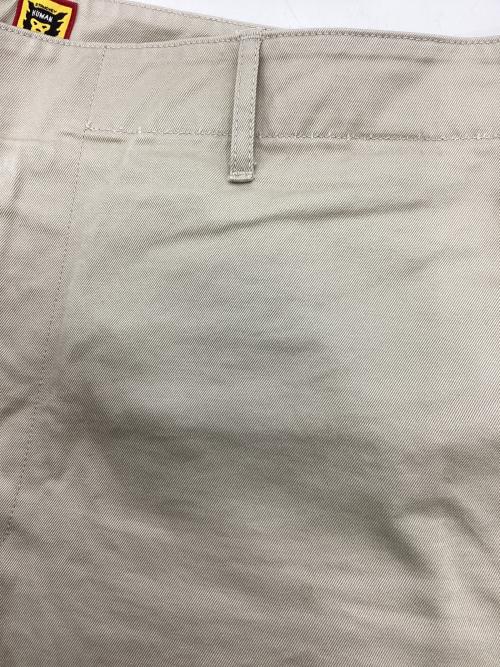 HUMAN MADE（ヒューマンメイド）HUMAN MADE (ヒューマンメイド) ハーフパンツ ベージュ サイズ:XLの古着・服飾アイテム