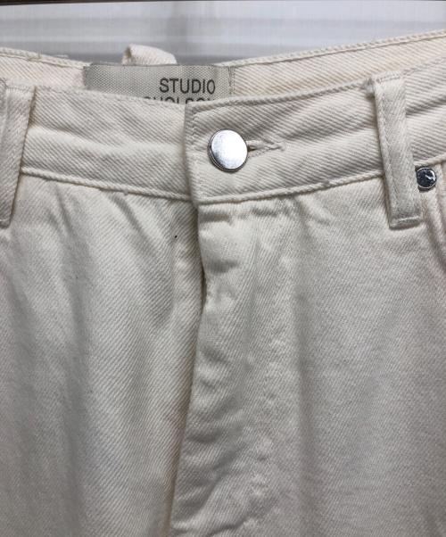 ZARA（ザラ）ZARA (ザラ) STUDIO NICHOLSON (スタジオ ニコルソン) バルーンデニムパンツ ホワイト サイズ:USA 29の古着・服飾アイテム