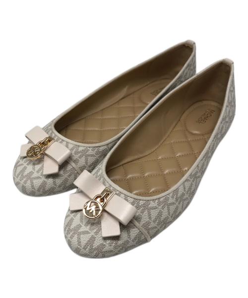 MICHAEL KORS（マイケル・コース）MICHAEL KORS (マイケルコース) フラットシューズ アイボリー サイズ:8Wの古着・服飾アイテム