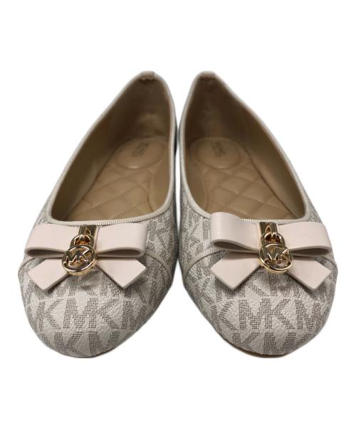 MICHAEL KORS（マイケル・コース）MICHAEL KORS (マイケルコース) フラットシューズ アイボリー サイズ:8Wの古着・服飾アイテム