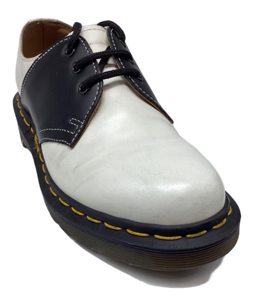 Dr.Martens（ドクターマーチン）Dr.Martens (ドクターマーチン) COMME des GARCONS (コムデギャルソン) 3ホールブーツ ホワイト サイズ:UK3の古着・服飾アイテム