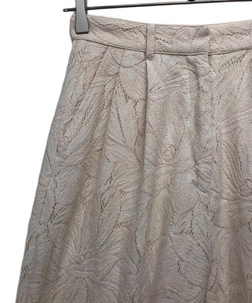 CLANE（クラネ）CLANE (クラネ) CURTAIN LACE TUCK PANTS(カーテンレースタックパンツ) ベージュ サイズ:1の古着・服飾アイテム