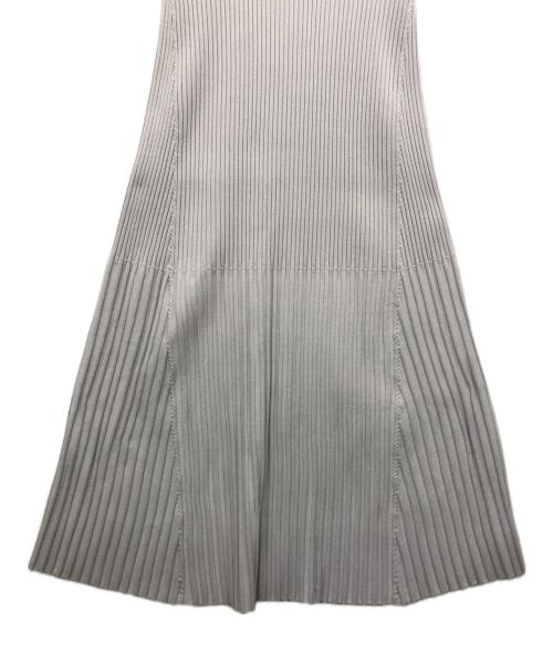 anuans（アニュアンス）anuans (アニュアンス) セミマーメイドニットワンピース グレー サイズ:M 未使用品の古着・服飾アイテム