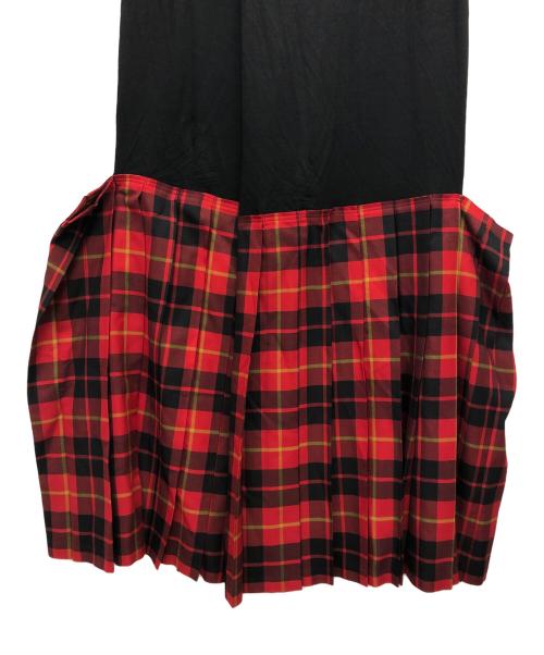 JUNYA WATANABE COMME des GARCONS（(ジュンヤワタナベ コムデギャルソン）JUNYA WATANABE COMME des GARCONS ((ジュンヤワタナベ コムデギャルソン) ウールポリエステル異素材切替ドッキングプリーツワンピース ブラック×レッド サイズ:Sの古着・服飾アイテム