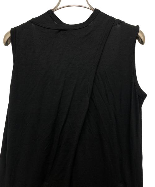 JUNYA WATANABE COMME des GARCONS（(ジュンヤワタナベ コムデギャルソン）JUNYA WATANABE COMME des GARCONS ((ジュンヤワタナベ コムデギャルソン) ウールポリエステル異素材切替ドッキングプリーツワンピース ブラック×レッド サイズ:Sの古着・服飾アイテム