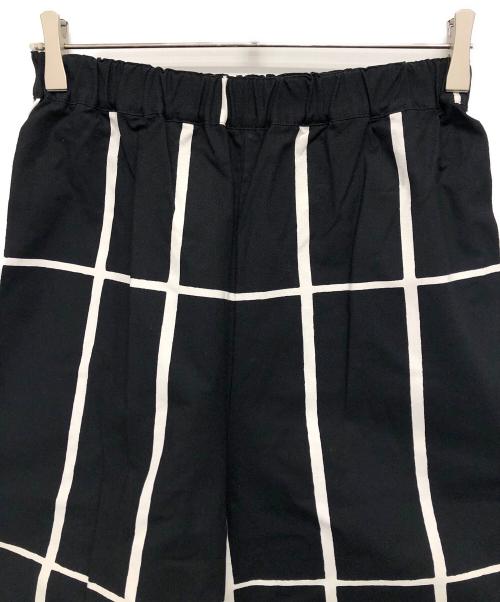 JUNYA WATANABE COMME des GARCONS（(ジュンヤワタナベ コムデギャルソン）JUNYA WATANABE COMME des GARCONS ((ジュンヤワタナベ コムデギャルソン) marimekko (マリメッコ) ワイドパンツ ブラック サイズ:Sの古着・服飾アイテム