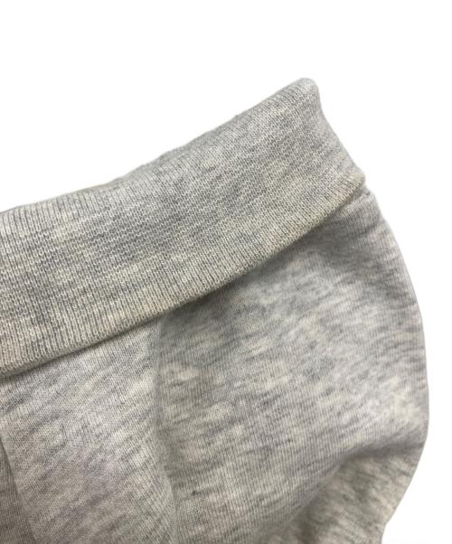 A.P.C.（アーペーセー）A.P.C. (アーペーセー) ロゴ刺繍クルーネックスウェット グレー サイズ:Lの古着・服飾アイテム