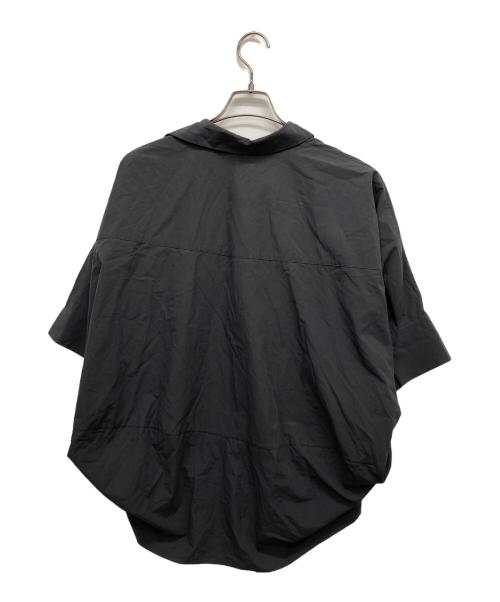 R'IAM-Plage（リアムプラージュ）R'IAM-Plage (リアムプラージュ) フォルムスキッパー半袖シャツ グレー サイズ:表記無しの古着・服飾アイテム