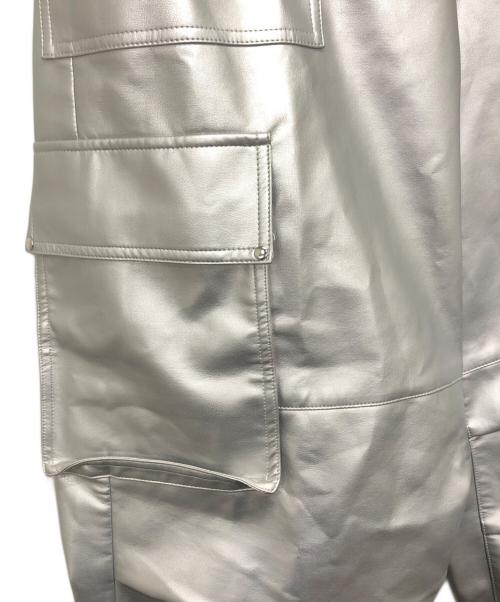 MAISON SPECIAL（メゾンスペシャル）MAISON SPECIAL (メゾンスペシャル) Leather Cargo Pants シルバー サイズ:36の古着・服飾アイテム
