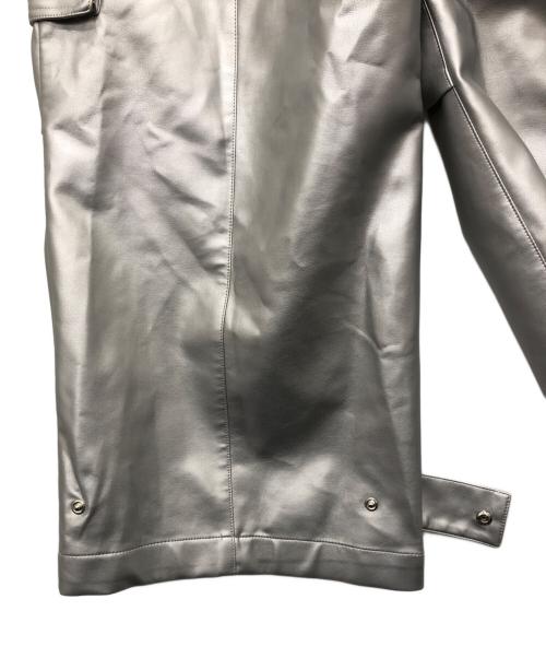 MAISON SPECIAL（メゾンスペシャル）MAISON SPECIAL (メゾンスペシャル) Leather Cargo Pants シルバー サイズ:36の古着・服飾アイテム