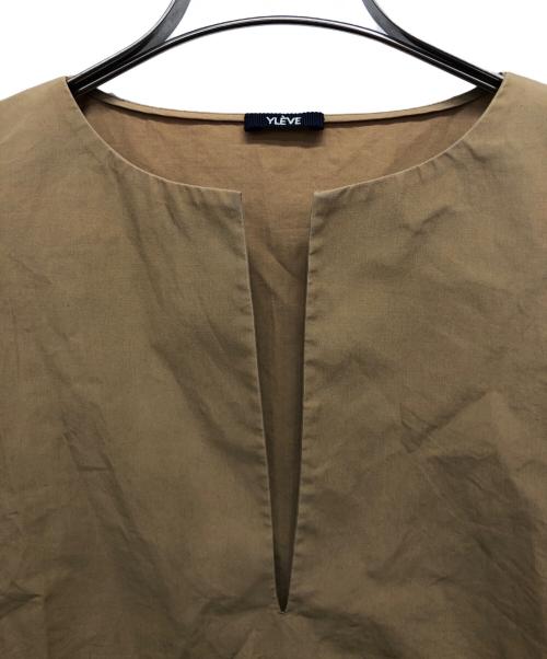 YLEVE（イレーヴ）YLEVE (イレーヴ) ブラウス ベージュ サイズ:1の古着・服飾アイテム