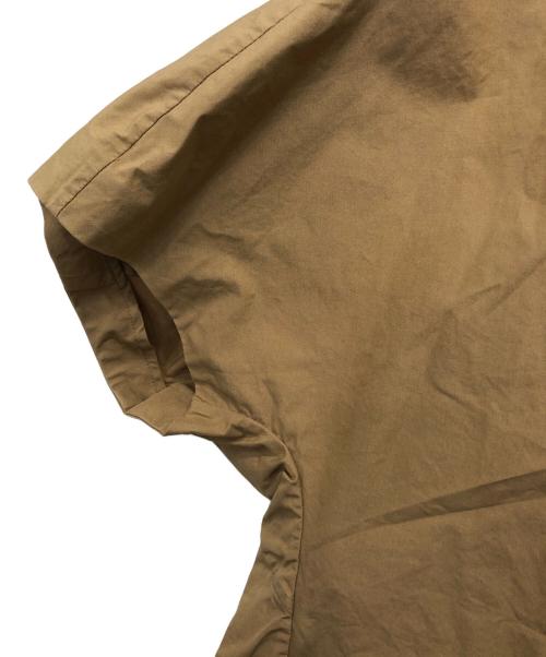 YLEVE（イレーヴ）YLEVE (イレーヴ) ブラウス ベージュ サイズ:1の古着・服飾アイテム