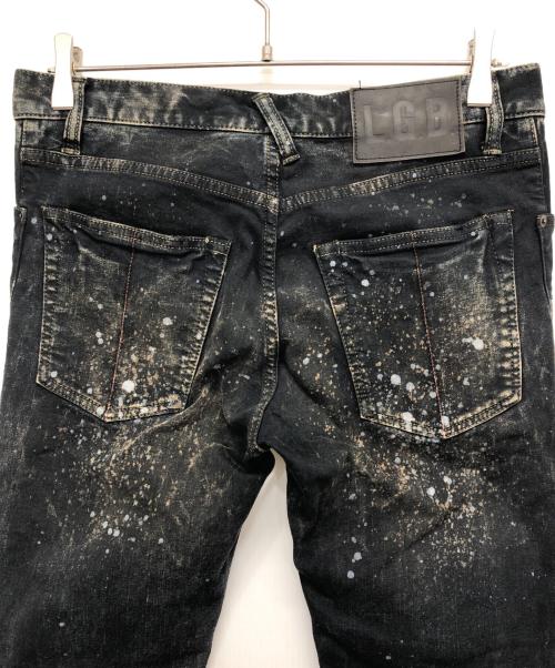L.G.B（ルグランブルー）L.G.B (ルグランブルー) ペイント加工デニムパンツ ブラック サイズ:30の古着・服飾アイテム