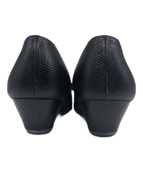 Salvatore Ferragamo（サルヴァトーレ フェラガモ）Salvatore Ferragamo (サルヴァトーレ フェラガモ) ヴァラリボンパンプス ネイビー サイズ:24の古着・服飾アイテム