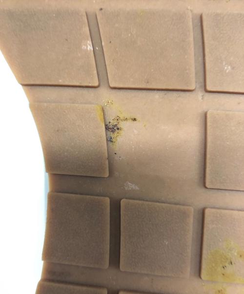 EVOL（イーボル）EVOL (イーボル) ゴールドモチーフレースアップスニーカー グレー サイズ:Mの古着・服飾アイテム