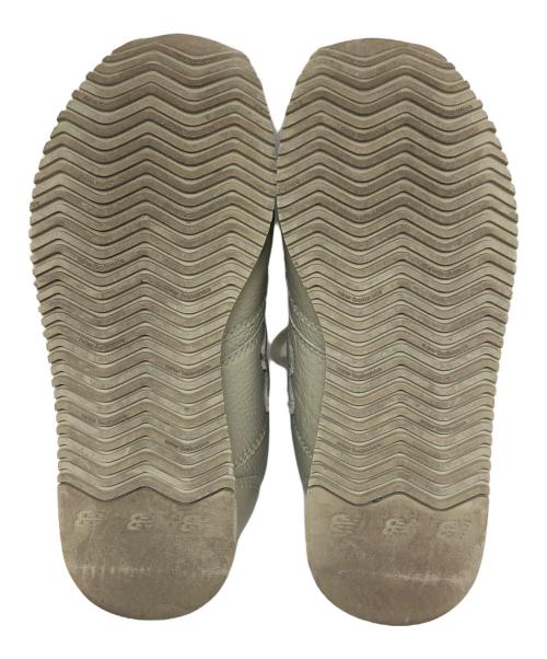 NEW BALANCE（ニューバランス）NEW BALANCE (ニューバランス) AURALEE (オーラリー) ローカットスニーカー MLC100AR ベージュ サイズ:23.5の古着・服飾アイテム