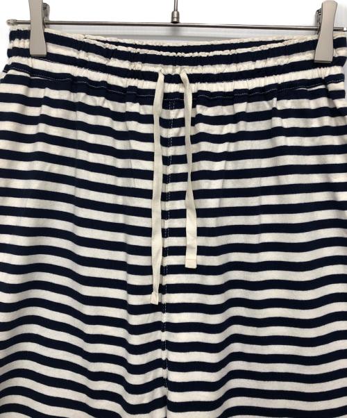 JUNYA WATANABE COMME des GARCONS（(ジュンヤワタナベ コムデギャルソン）JUNYA WATANABE COMME des GARCONS ((ジュンヤワタナベ コムデギャルソン) 天竺ボーダーサルエルパンツ ネイビー×ホワイト サイズ:Sの古着・服飾アイテム