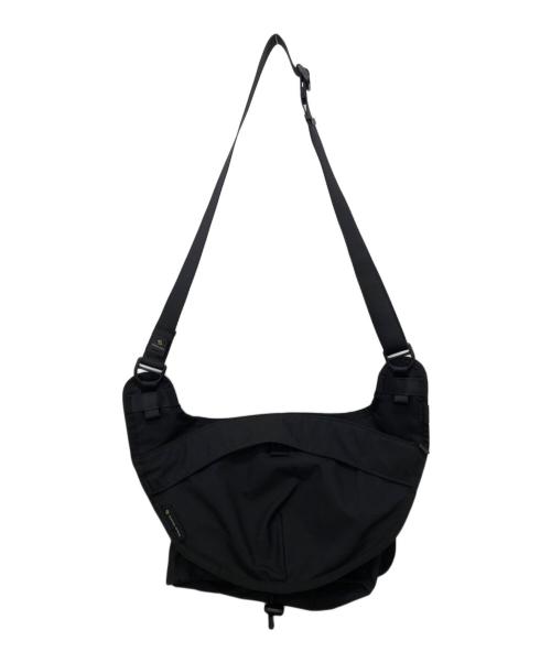 master-piece（マスターピース）master-piece (マスターピース) スリングバッグ ブラックの古着・服飾アイテム
