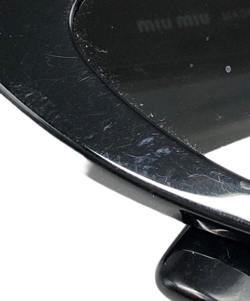 MIU MIU（ミュウミュウ）MIU MIU (ミュウミュウ) キャットアイサングラス ブラックの古着・服飾アイテム