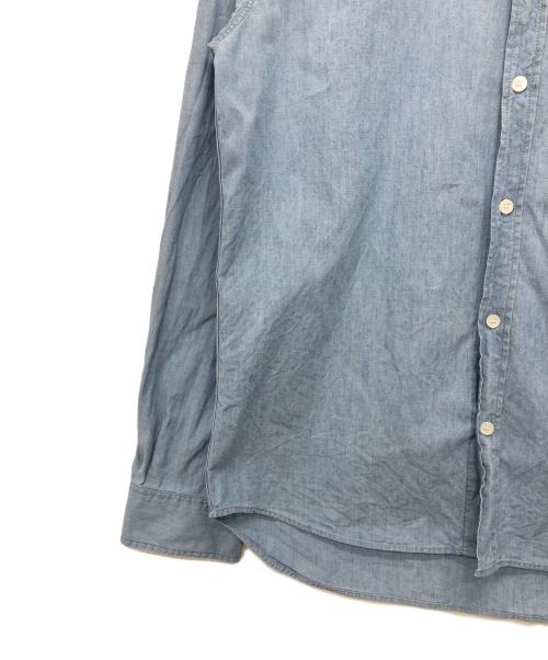 maison kitsune（メゾンキツネ）MAISON KITSUNE (メゾンキツネ) ワッペンシャツ インディゴ サイズ:40の古着・服飾アイテム