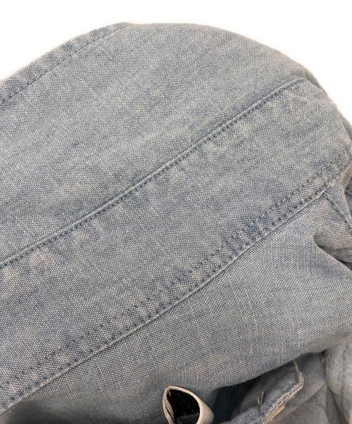 maison kitsune（メゾンキツネ）MAISON KITSUNE (メゾンキツネ) ワッペンシャツ インディゴ サイズ:40の古着・服飾アイテム