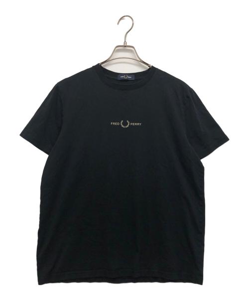 FRED PERRY（フレッドペリー）FRED PERRY (フレッドペリー) センターロゴＴシャツ ブラック サイズ:Ｌの古着・服飾アイテム
