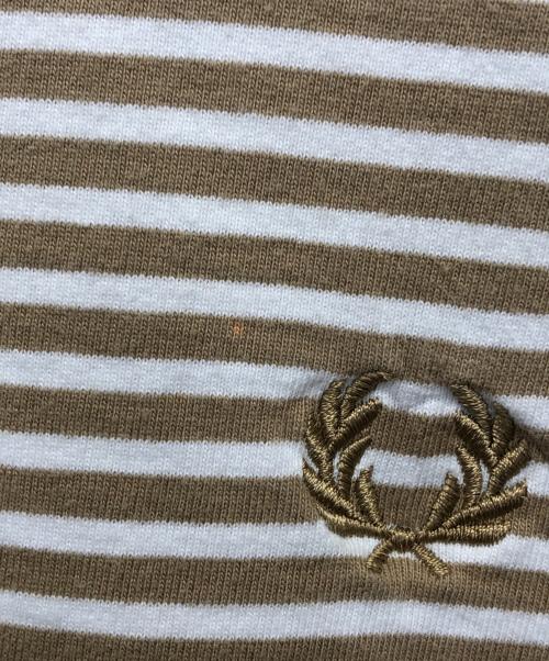 FRED PERRY（フレッドペリー）FRED PERRY (フレッドペリー) ファインストライプ ヘビーウエイトTシャツ ベージュ サイズ:Lの古着・服飾アイテム