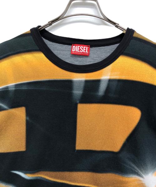 DIESEL（ディーゼル）DIESEL (ディーゼル) オーバーサイズグラフィックＴシャツ ブラック サイズ:Mの古着・服飾アイテム