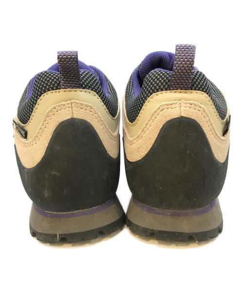 mont-bell（モンベル）mont-bell (モンベル) スニーカー　441513360 ベージュ サイズ:23.5の古着・服飾アイテム