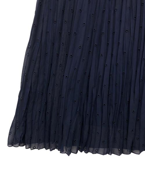 ANAYI（アナイ）ANAYI (アナイ) ドットシシュウプリーツワンピース ネイビー サイズ:36の古着・服飾アイテム