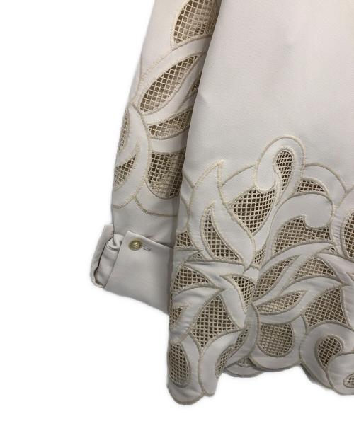 PUBLIC TOKYO（パブリックトウキョウ）PUBLIC TOKYO (パブリックトウキョウ) カットワークレースシャツ オフホワイト/アイボリー サイズ:Fの古着・服飾アイテム