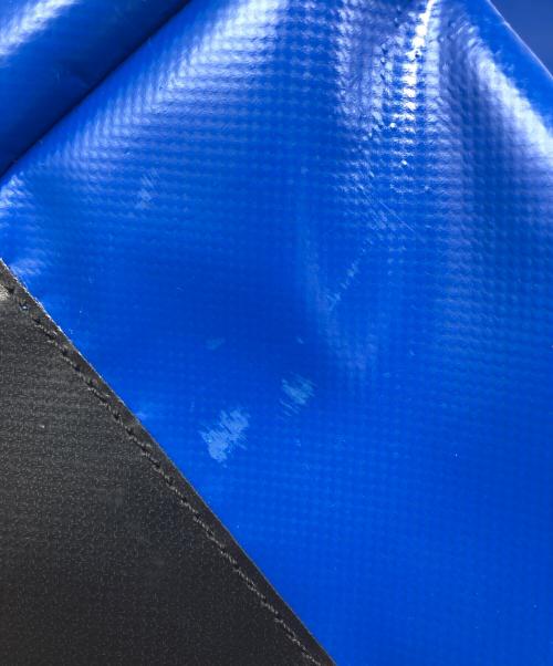 MARNI（マルニ）MARNI (マルニ) PVCバイカラートートバッグ ブラック×ブルーの古着・服飾アイテム