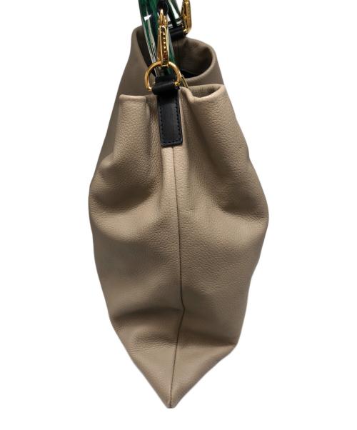 MARNI（マルニ）MARNI (マルニ) VENICE HOBO MEDIUM（ベニス ホーボー ミディアム） ベージュの古着・服飾アイテム